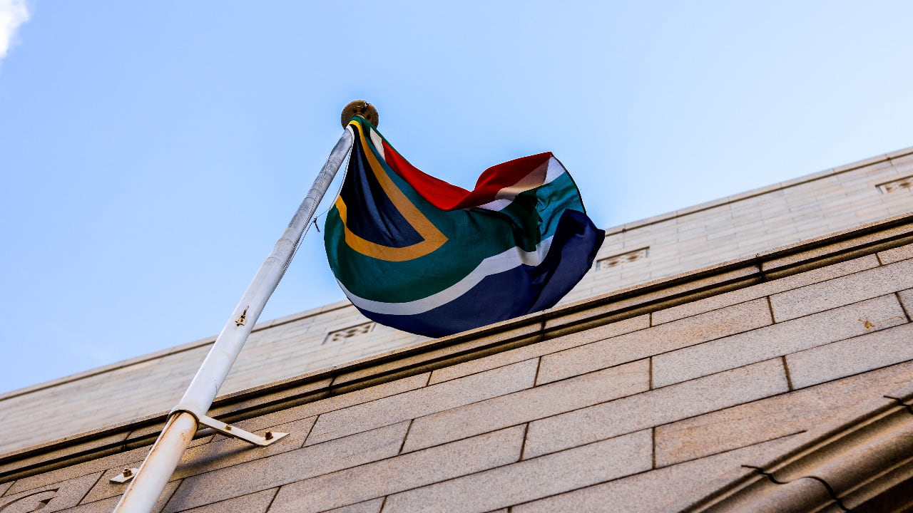 SOUTH AFRICA: A BRIEF INTRODUCTION